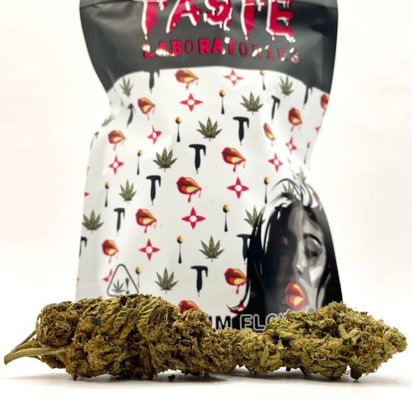 PRE-ORDER ONLY *Deal! $69 1 oz. Rainbow Runtz (23.9%/Indica) - Taste