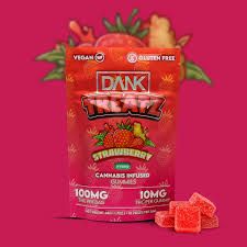 Dank Treatz | Strawberry | Gummies | 100MG