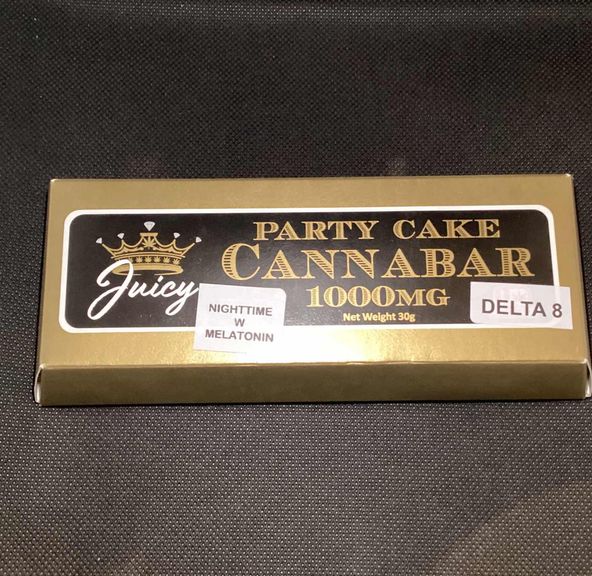 Party Cake Nighttime Chocolate Bar - Delta 8 1000 mg
