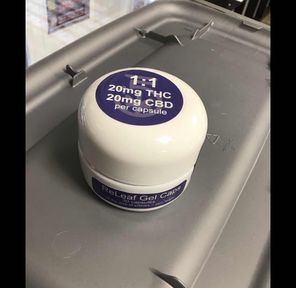 5 leaf labs Gel Cap 20 THC 20 CBD 5 CBN 30 pack