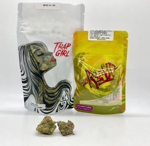 *Deal! $95 1/2 oz. Skittlez (Indoor/26.48%/Indica) - Trap Girl + Fruit Cubes *Disclaimer*
