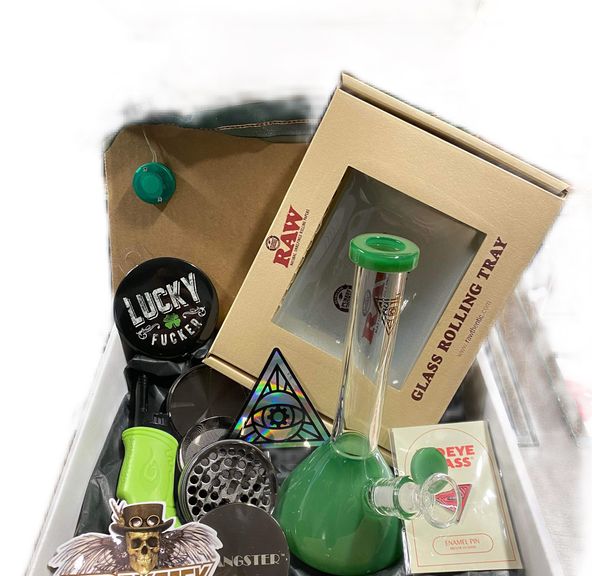 Blaze Box Green Bong