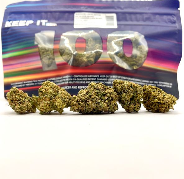 *Deal! $79 1 oz. Northern Lights (28.5%/Indica) - Keep it 100 + Rolling Papers