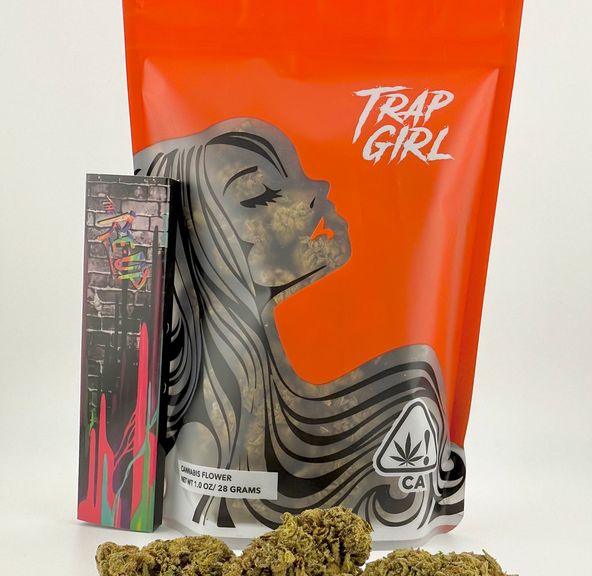 *Deal! $99 1 oz. White Widow (31.37%/Hybrid) - Trap Girl + Rolling Papers