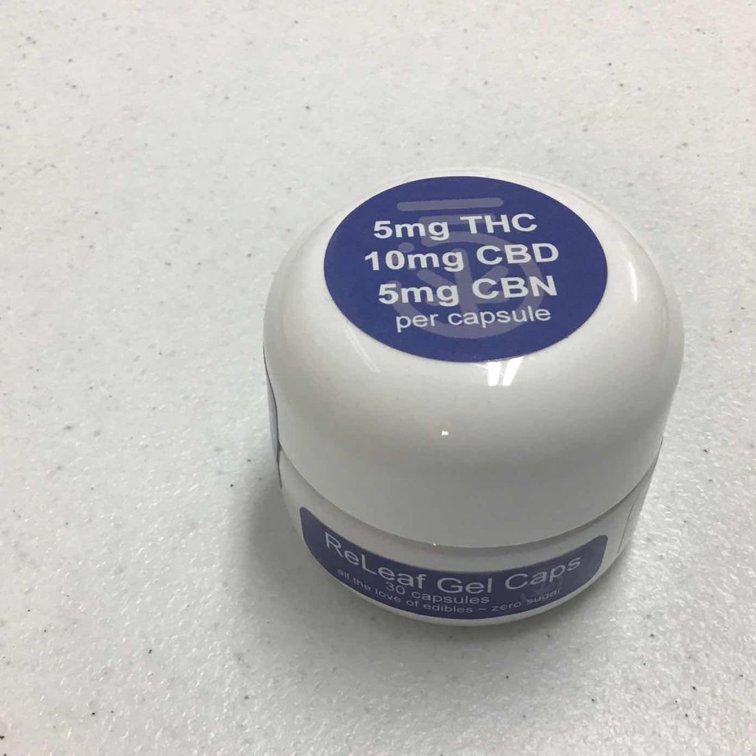 5 Leaf Gel Cap 5 THC: 10 CBD: 5 CBN 30 pack