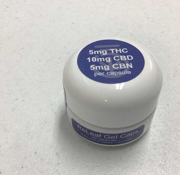 5 Leaf Gel Cap 5 THC: 10 CBD: 5 CBN 30 pack