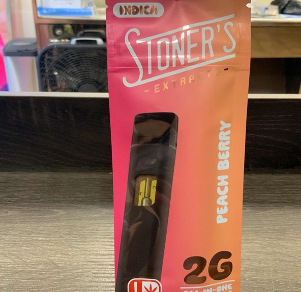 Peach Berry Stoners Disposable 2g
