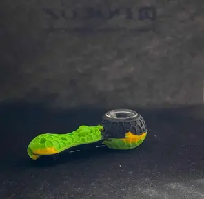 Bee Silicone Pipes