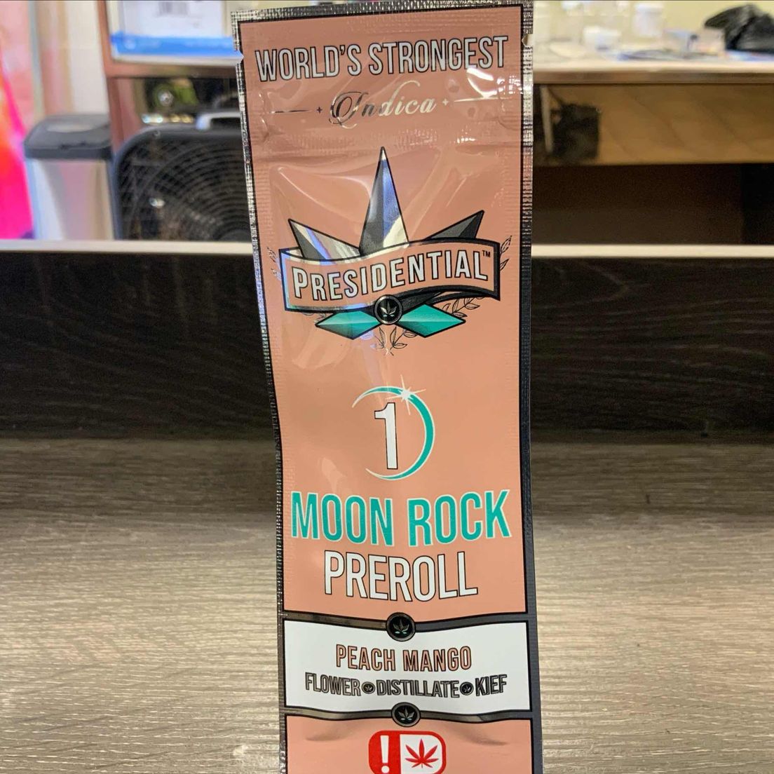 Peach Mango Presidential Moonrock Preroll 1g