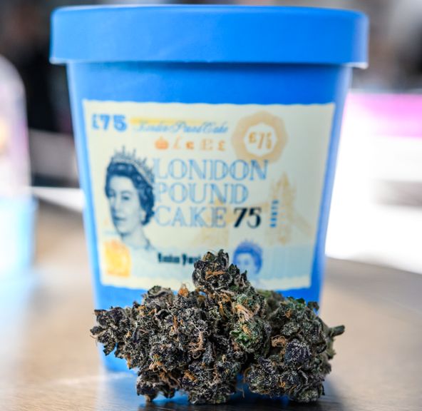 Cookies - London Pound Cake #75 3.5g - Indoor Tub