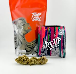 *Deal! $79 1 oz. Super Silver Haze (28.49%/Sativa) - Trap Girl