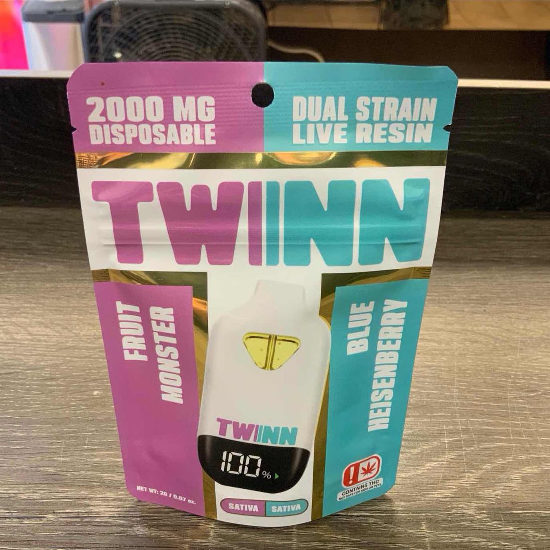 TWINN Fruit Monster / Blue Heisenberry Disposable 2g