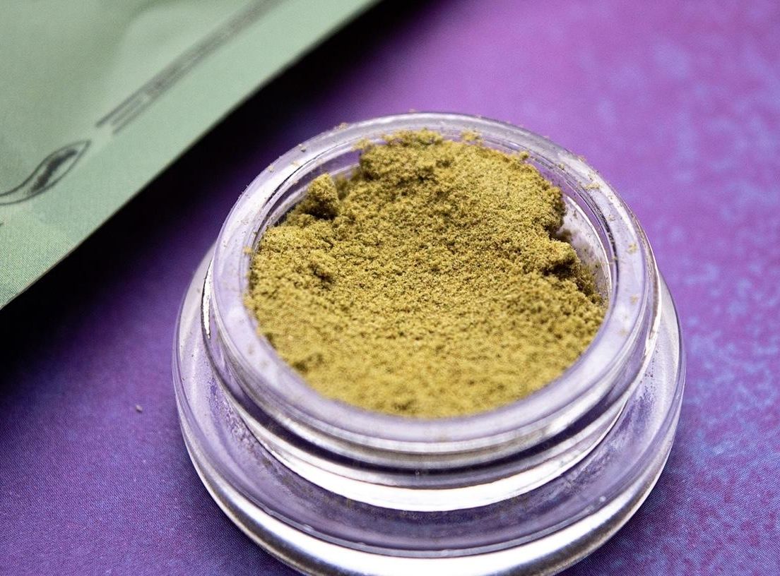 Hippie Crasher Kief 1 Gram(61%THC, INDICA)