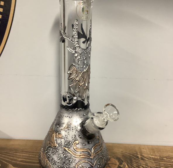 #158 Deer Bong