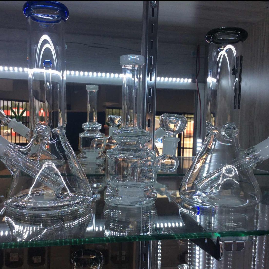 $20 Bongs