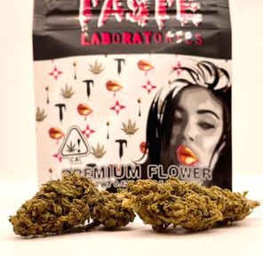 PRE-ORDER ONLY *BLOWOUT DEAL! $25 1/8 Grape Kush (31.51%/Hybrid) - Taste