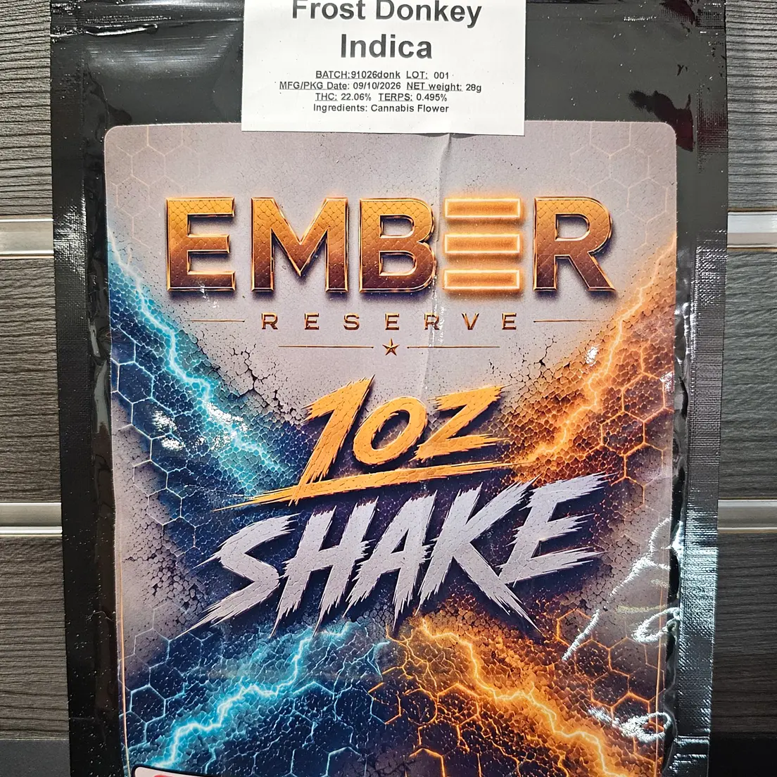 EMBER RESERVES FROST DONKEY SHAKE 28G