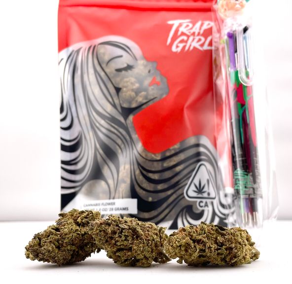 *Deal! $99 1 oz. Purple Biscotti (35.66%/Hybrid) - Trap Girl + Writing Pen