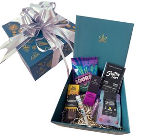 CAFE Candy Box Sampler Holiday Gift-Set