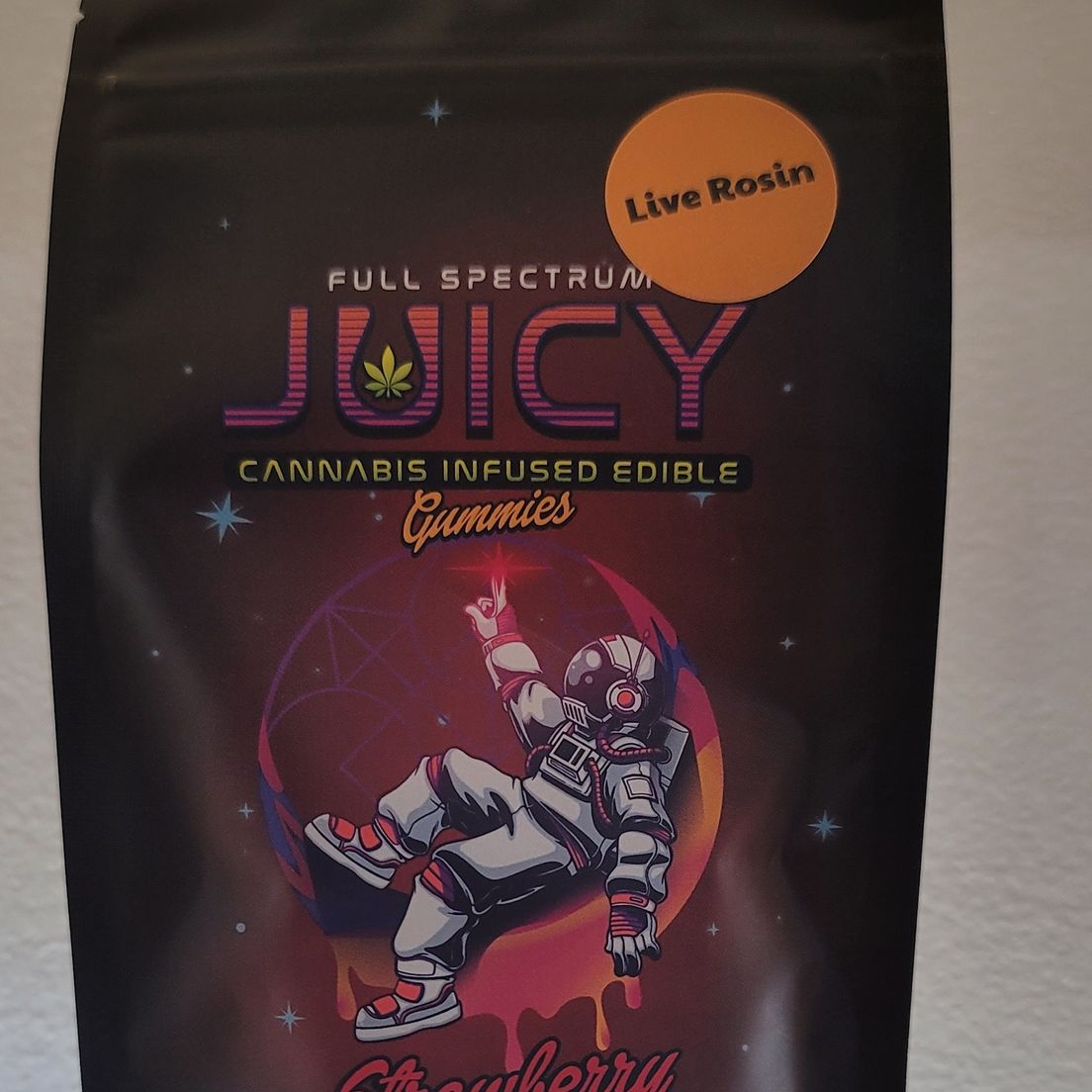 Juicy| Live Rosin Gummies| Strawberry| 100mg THC