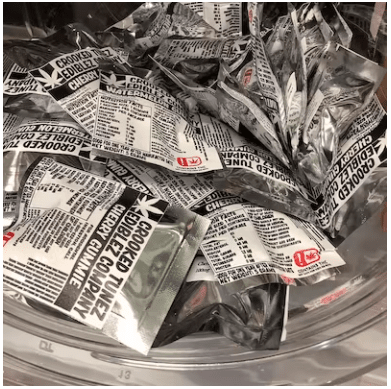 Crooked Tunez 100mg Gummy- Strawberry