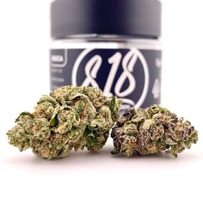 1/8 Gasface (Indoor/25.42%/Indica) - 818 Brands