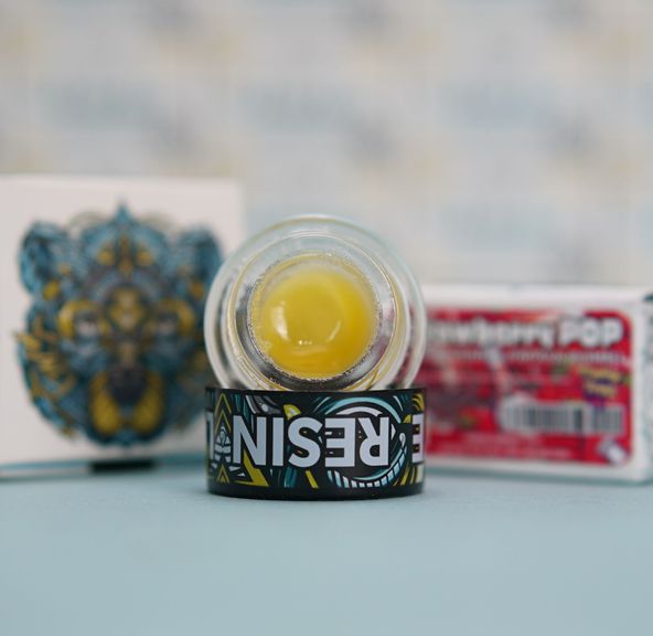 Bear Labs Live Resin Budder Strawberry Pop 1g