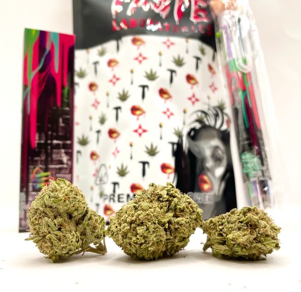 *Deal! $89 1 oz. Amnesia Haze (28.7%/Sativa) - Taste + Multi-Color Writing Pen + Rolling Paper