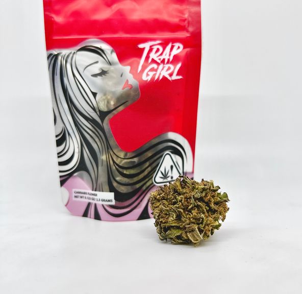 *BLOWOUT DEAL! $25 1/8 Maclatto (31.5%/Hybrid - Indica Dominant) - Trap Girl