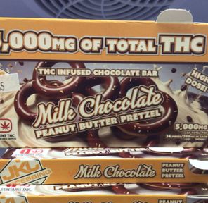 5,000 Chocolate Bar - Milk Chocolate Pretzel