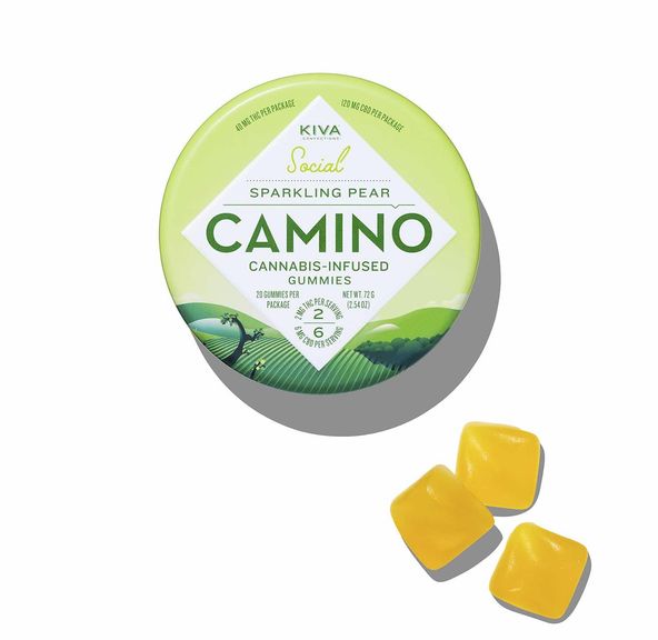 Camino Tin Sparkling Pear